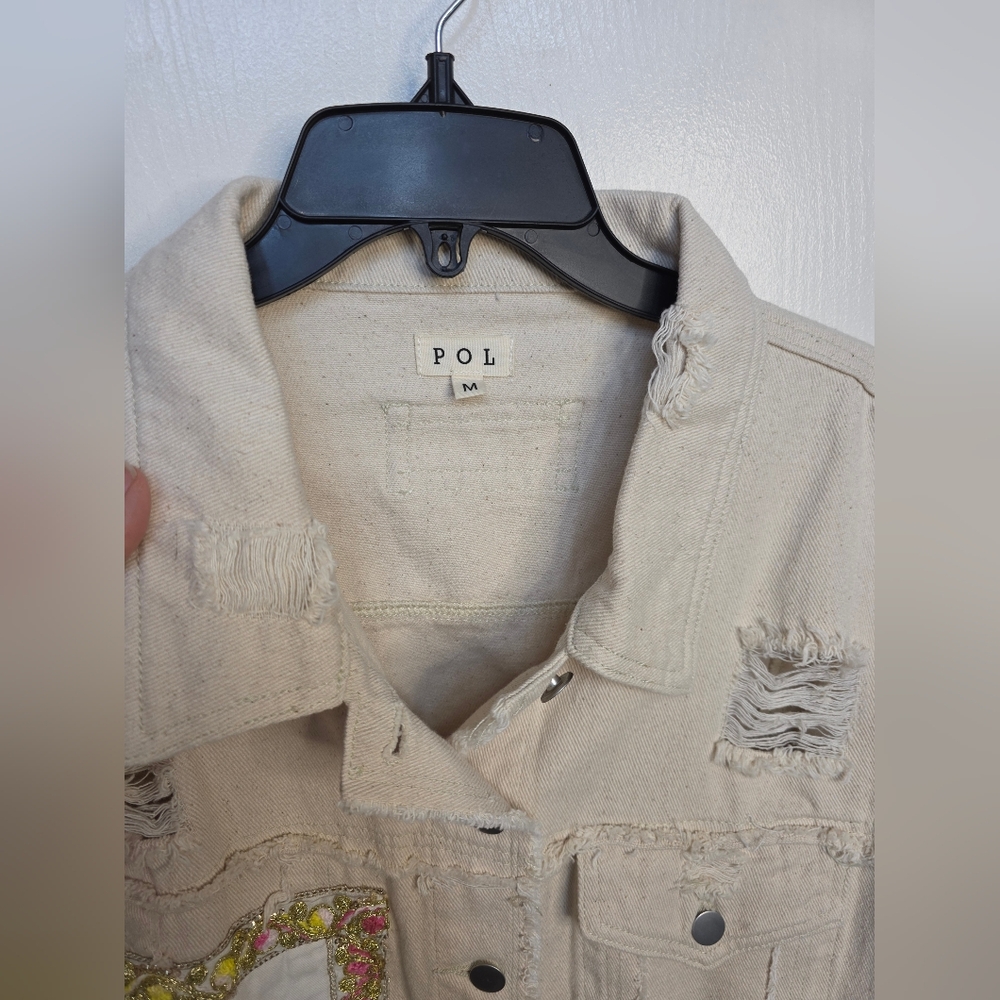 POL Women's Distressed Cream Patchwork Denim Jacket Like New! - Picture 8 of 16